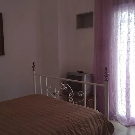 Ermoupoli Comfortable فندق انو سيروس